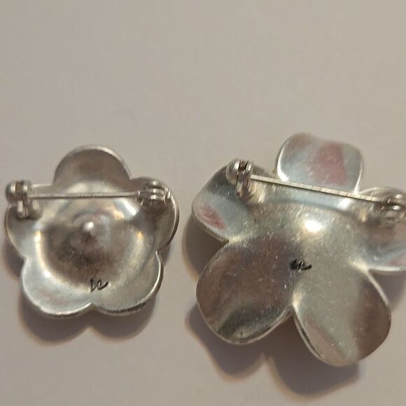 VINTAGE RARE--ENAMEL  BROOCH Lot Yellow - Picture 7 of 9